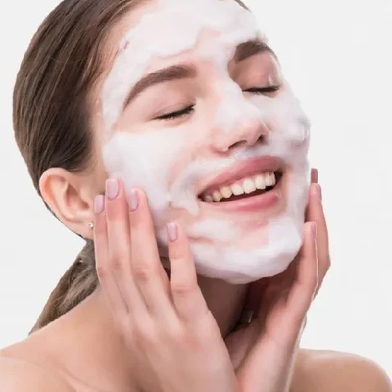 Foaming Face Wash